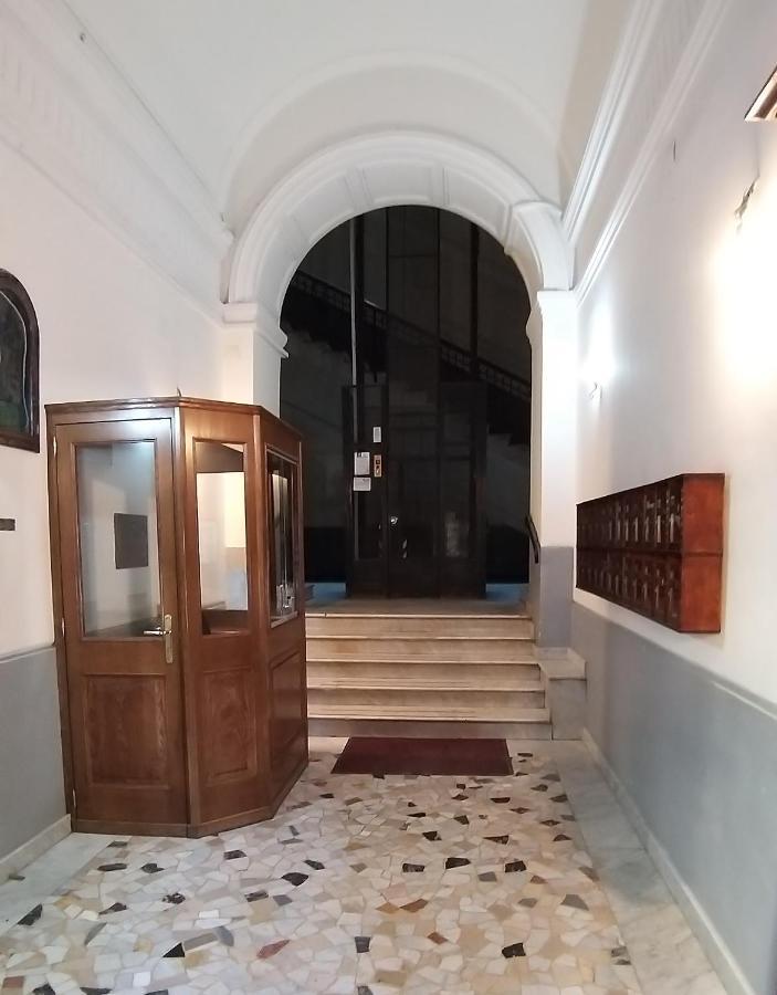 Tito'S Rooms Neapel Exterior foto